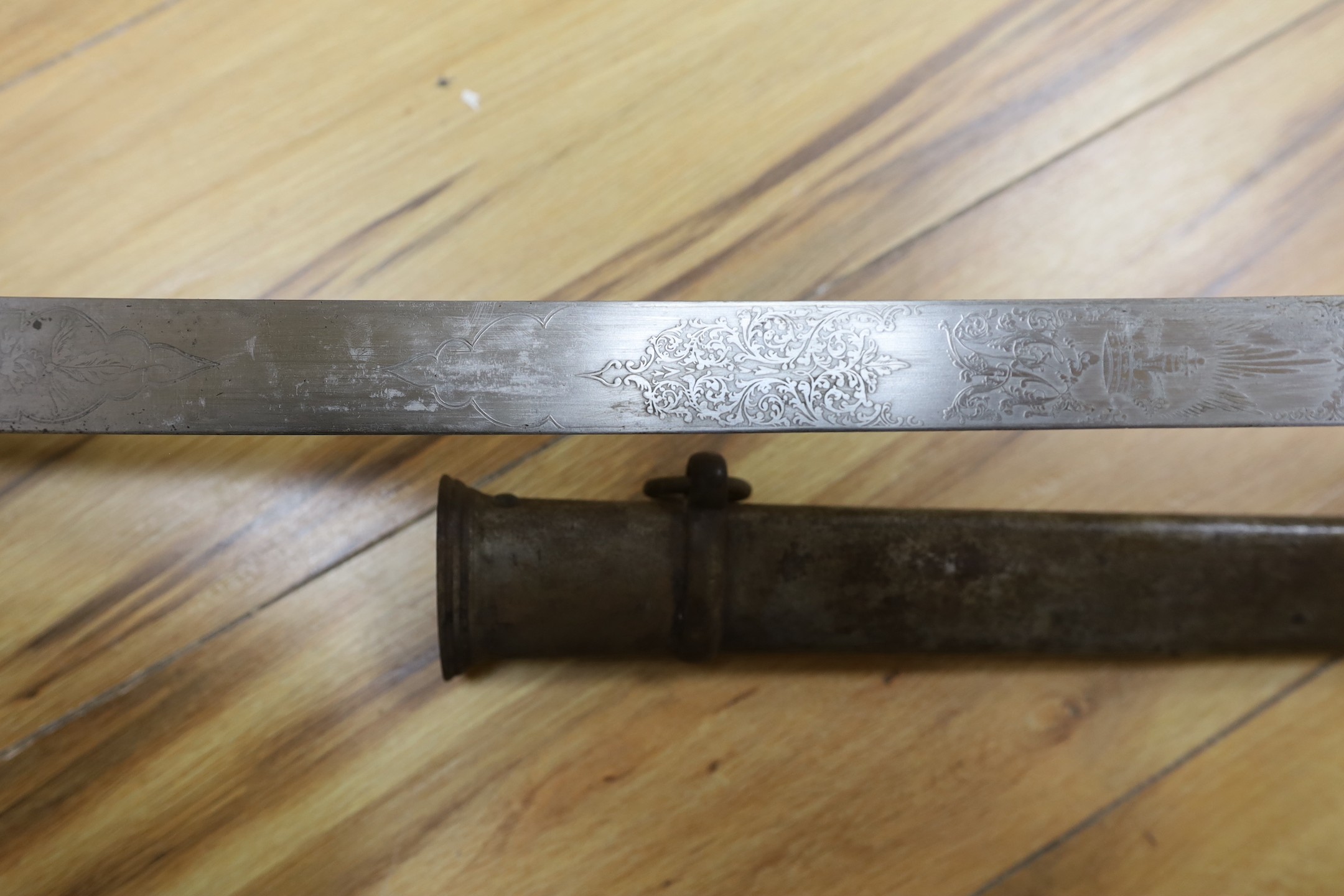 An 1821 light cavalry sabre by Andrews, 107 cms long.